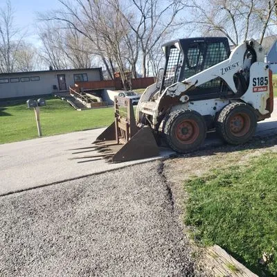 Z Best Landscaping & Maintenance Logo