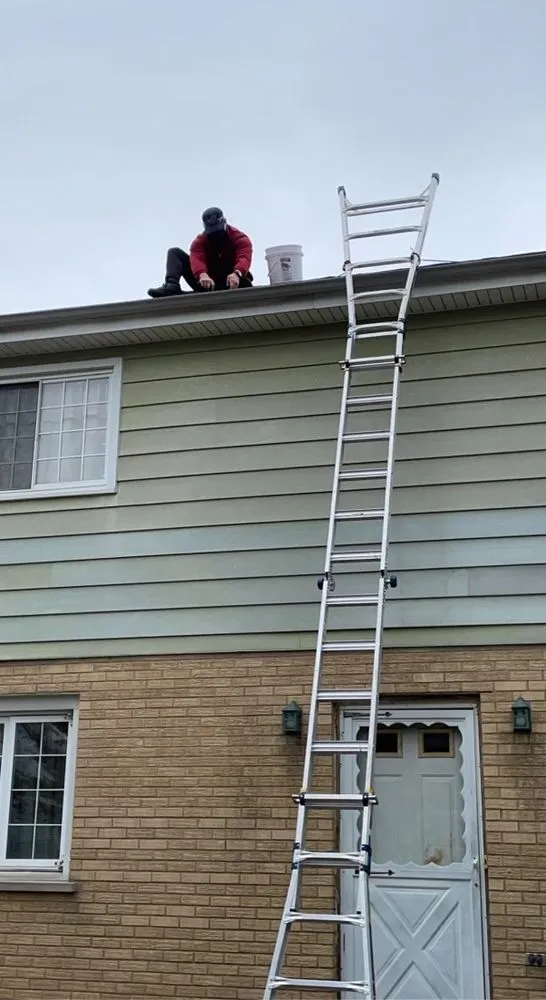 Professional lawn mowing service in Westchester, IL - Z Home Services