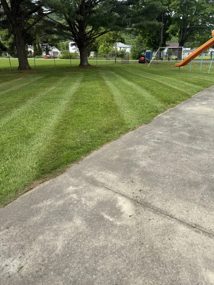 Affordable garden landscaping in Roulette, PA - Z1 lawn & landscape