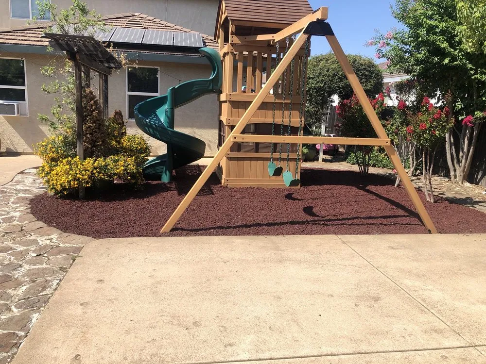 Affordable lawn mowing service experts serving Rocklin, CA - Zacarias Landscape Services