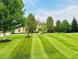 Professional lawn mowing service in Alliance, OH - Zach’s Lawn Care