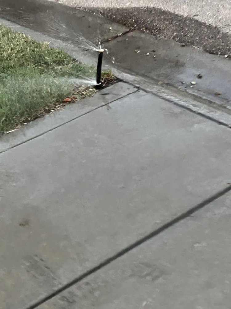 Affordable lawn mowing service with custom design across Meridian, ID - Zach’s Lawn Maintenance