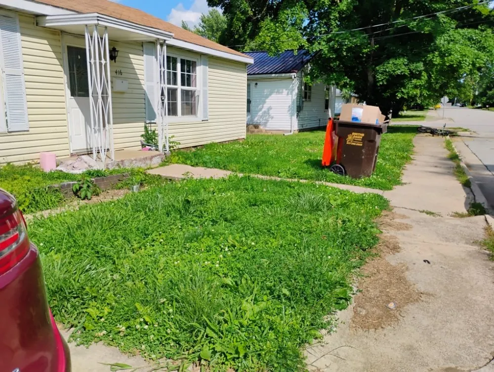 Local outdoor landscaping for residential properties across Lebanon, MO - Zach's Mowing