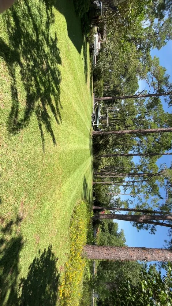 Professional residential landscaping in Fitzgerald, GA by Zack’s Lawn Care