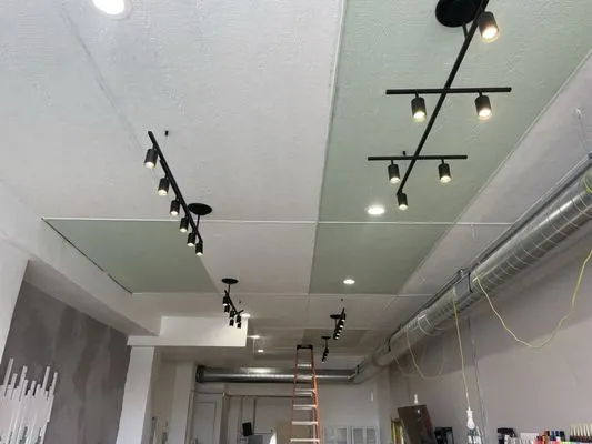 Zacks Maintenance Logo