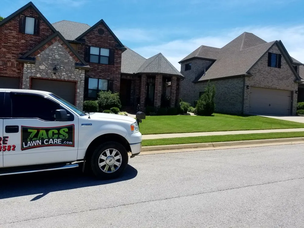 Reliable yard maintenance in Fayetteville, AR - Zac's Lawn Care
