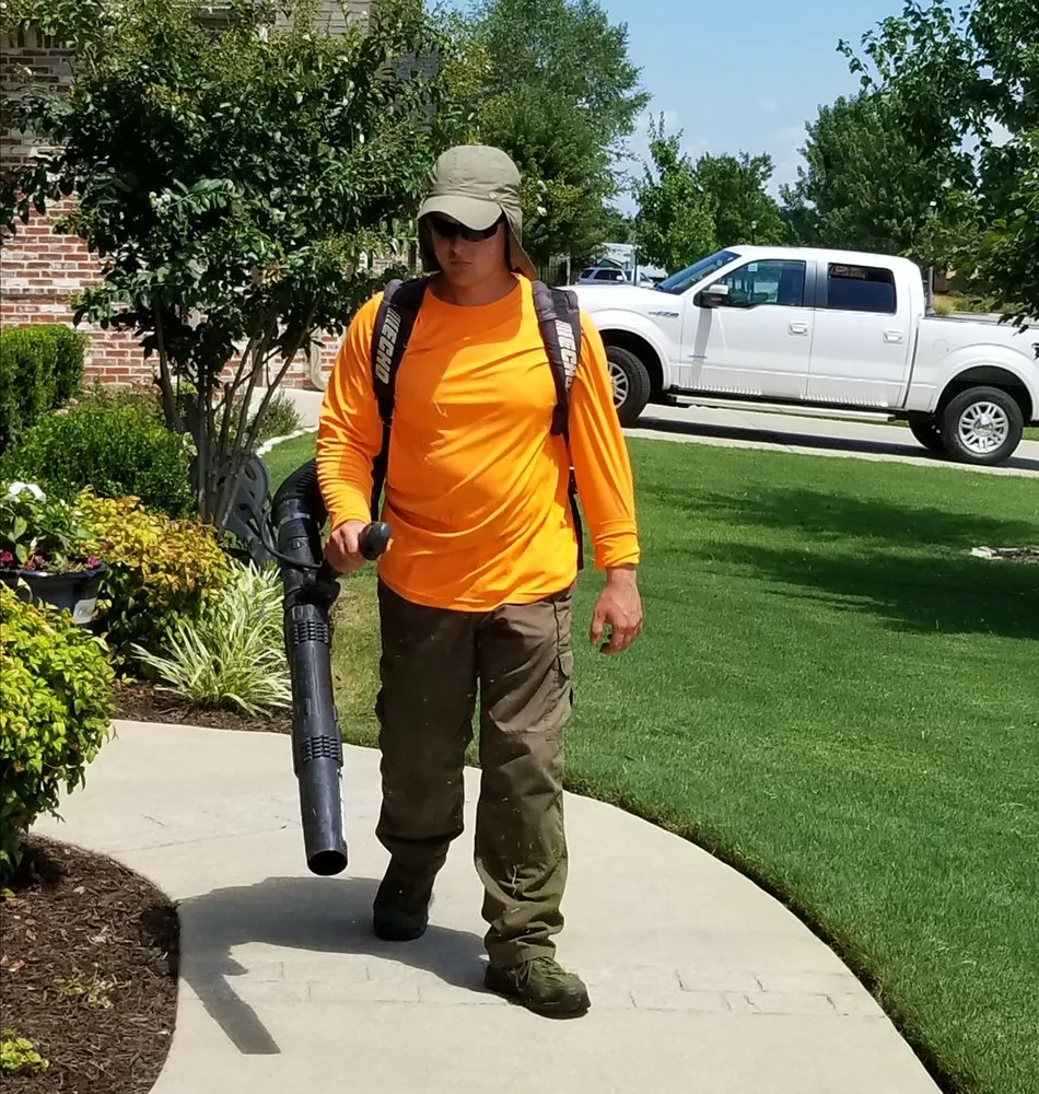 Reliable landscape installation for year-round maintenance across Fayetteville, AR - Zac's Lawn Care