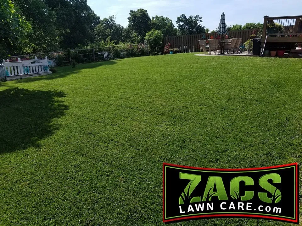 Reliable garden landscaping in Fayetteville, AR by Zac's Lawn Care