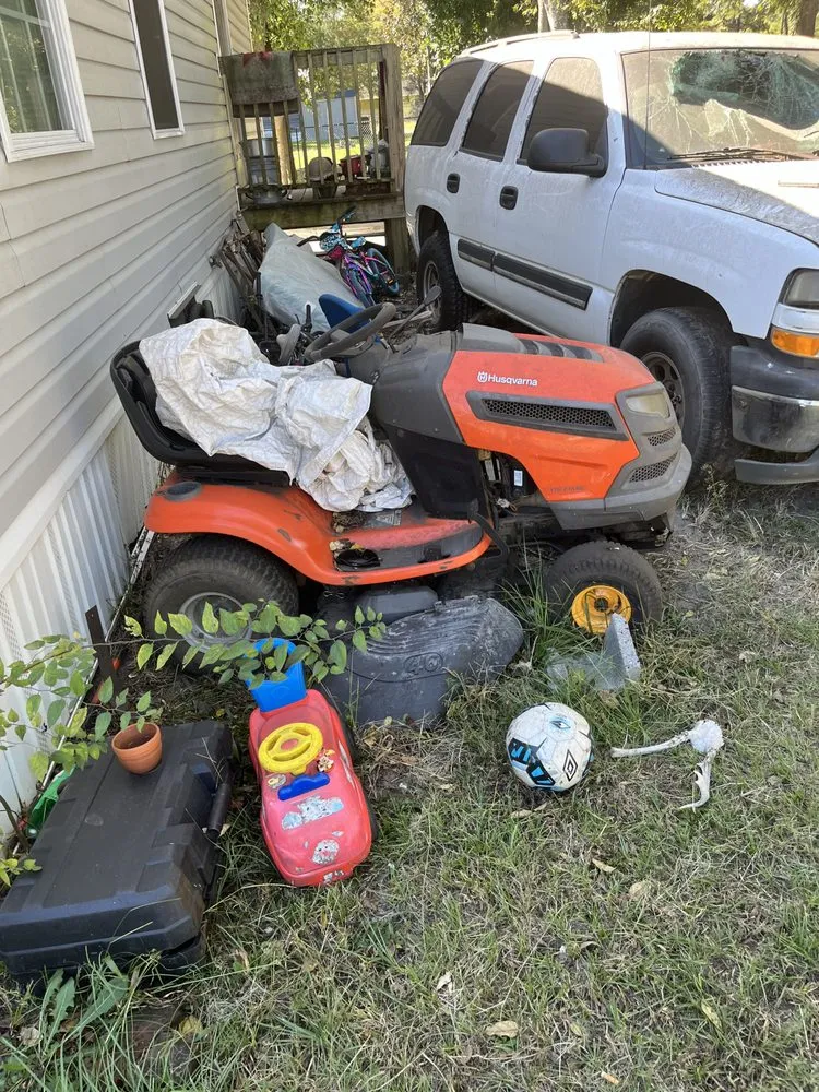 Trusted lawn care service in Oswego, SC - Zadrian Lawn Service