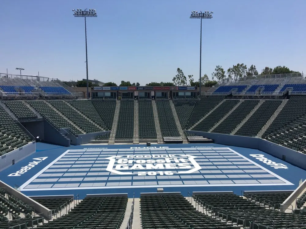 Affordable yard maintenance in Orange, CA - Zaino Tennis Courts, Inc.