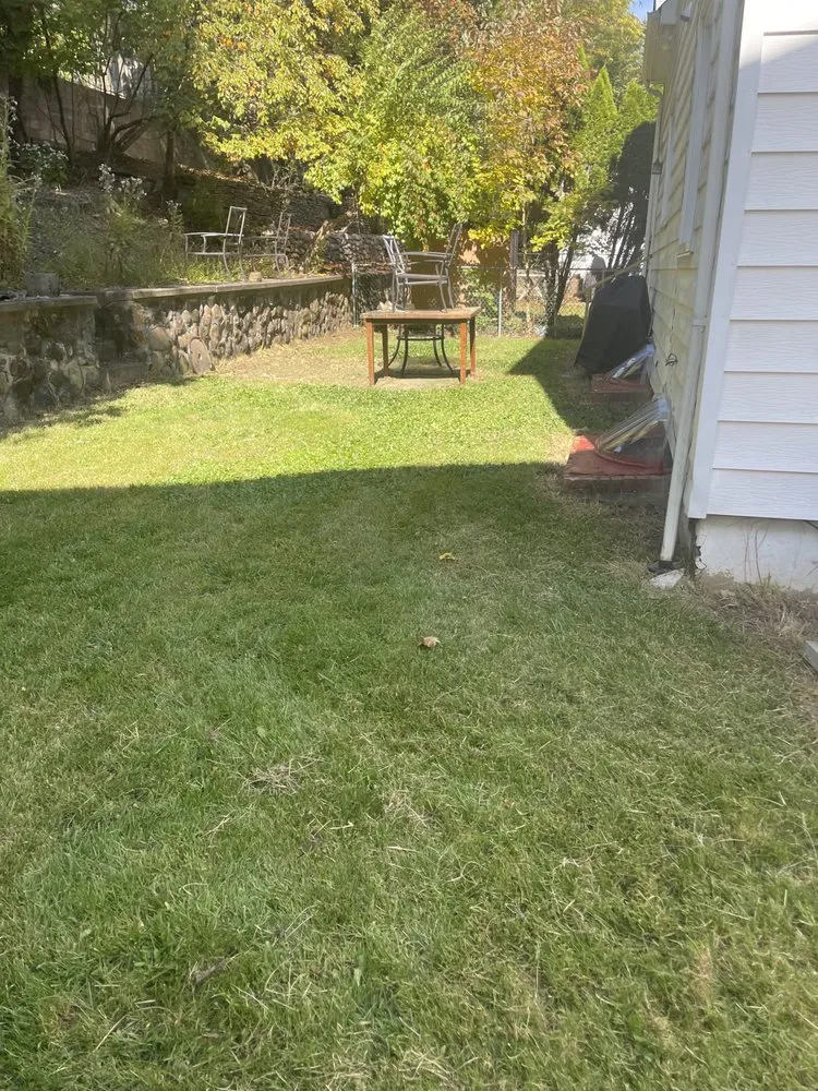 Top-rated lawn care service experts serving Woodbridge Township, NJ - Zakai Lawn Service