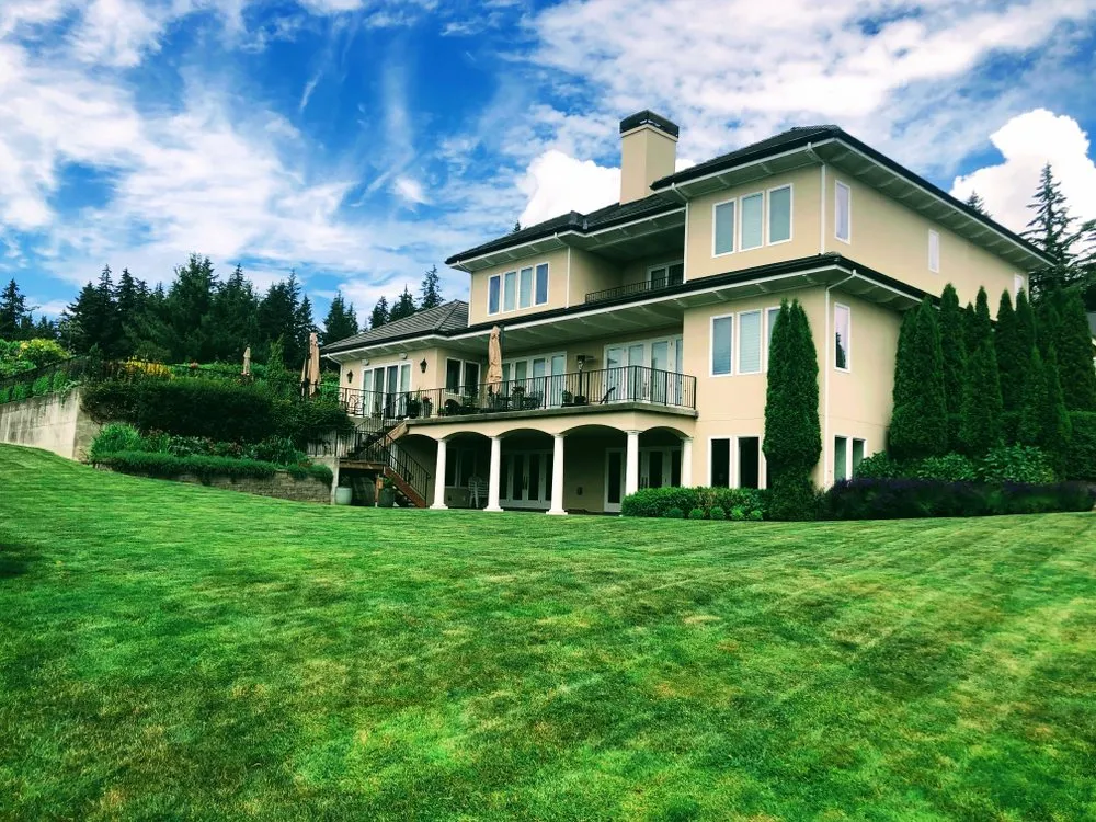 Top-rated yard maintenance in Bellingham, WA - ZALEX Lawn and Garden