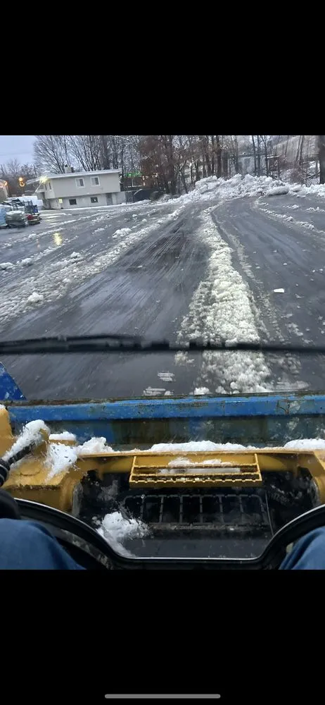 Reliable lawn mowing service for beautiful yards across Boston, MA - Zammito Landscaping Construction