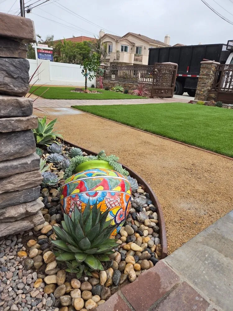 Custom garden landscaping experts serving Harbor City, CA - Zamora Gardening Service