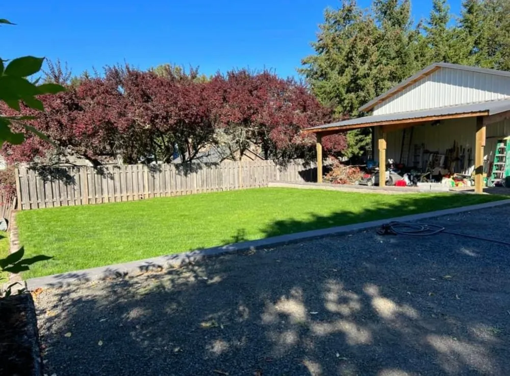 Expert lawn care service near you in Hillsboro, OR by Zamora Landscaping