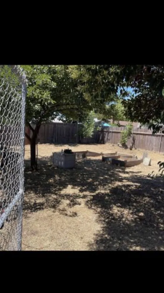 Local lawn mowing service experts serving Sacramento, CA - Zamorano Landscaping