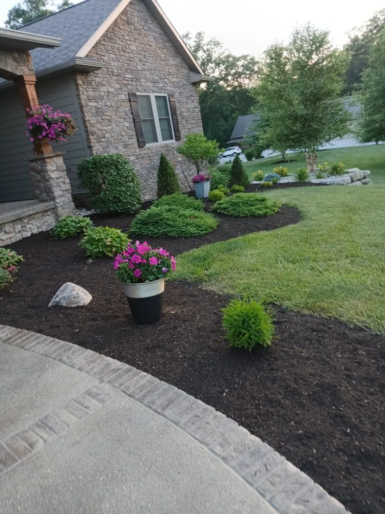 Reliable landscaping services for residential properties across Shelby, OH - Zamorano's Landscaping