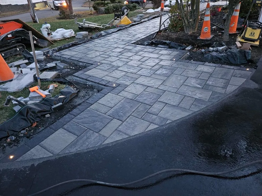 Expert landscape installation in Joliet, IL by Zamora’s landscaping