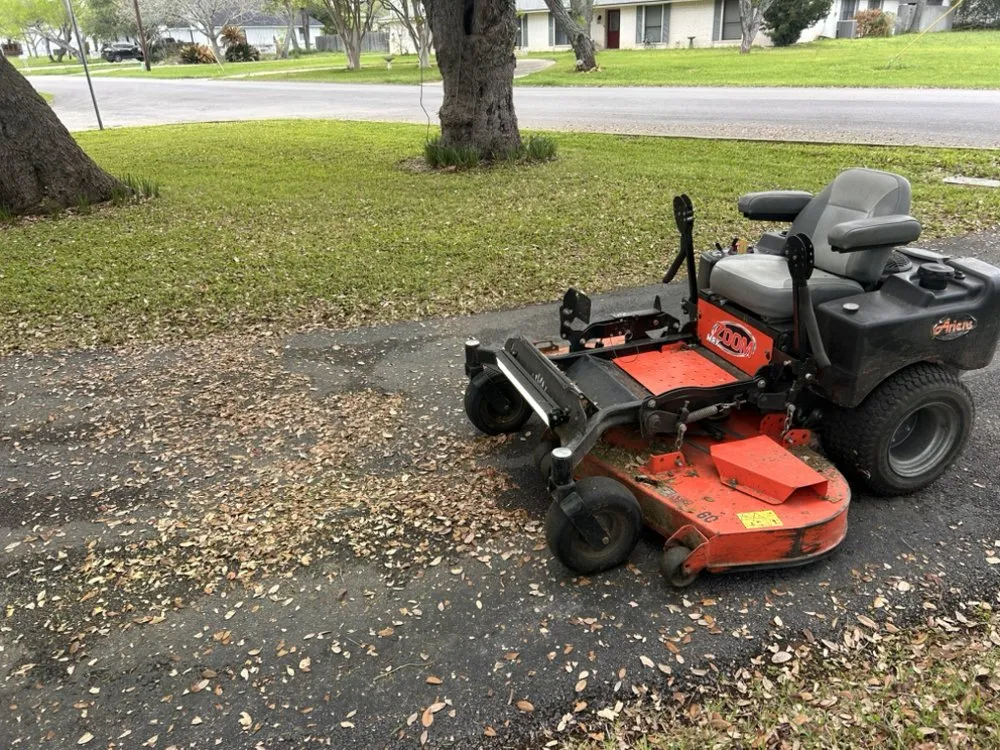 Affordable lawn mowing service in La Vernia, TX - Zane Construction