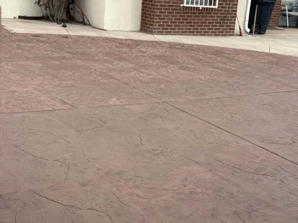 Professional garden landscaping in Los Lunas, NM by Zapata Outdoor Services