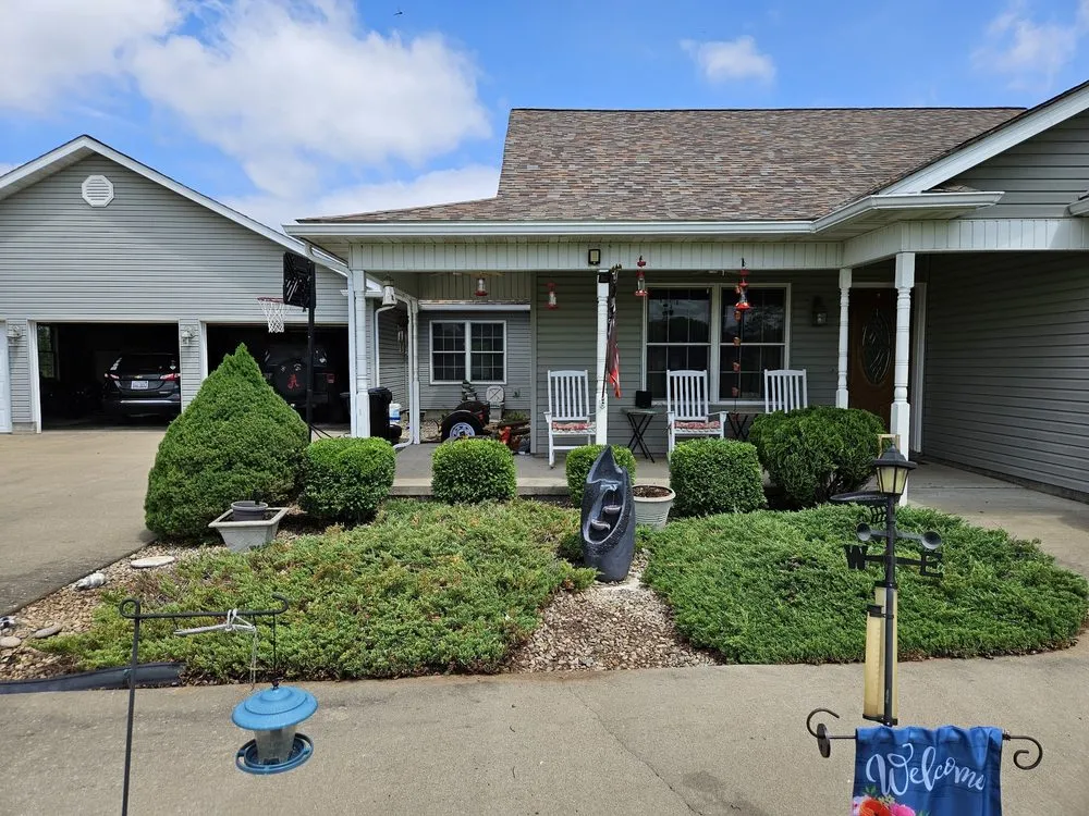 Custom lawn mowing service with custom design across West Frankfort, IL - Zappa's Trim and Tidy