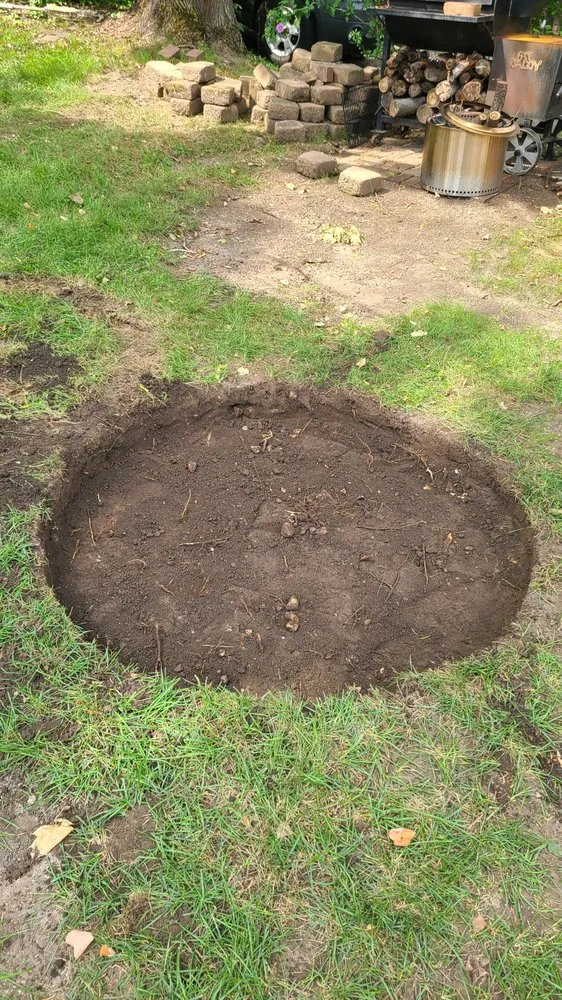 Affordable yard cleanup service near you in Waukegan, IL by Zarceno Lawn Service