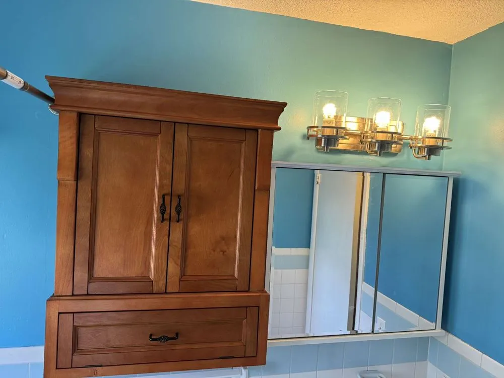 Local lawn mowing service for beautiful yards in Des Moines, IA by ZASN