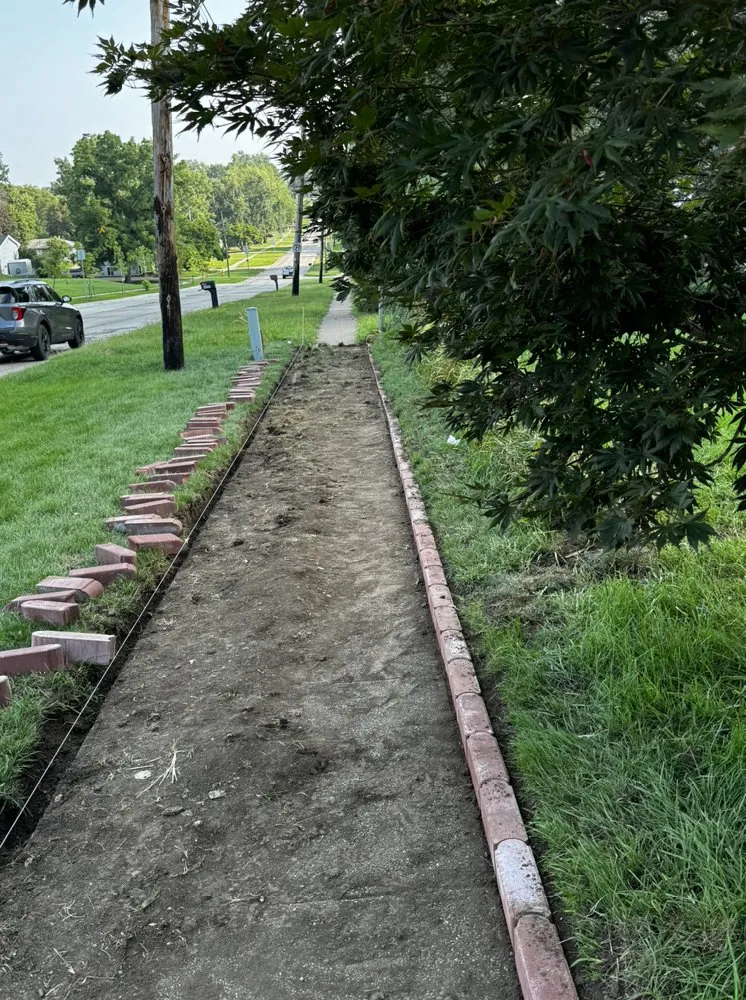 Expert garden landscaping for outdoor upgrades across Des Moines, IA - ZASN