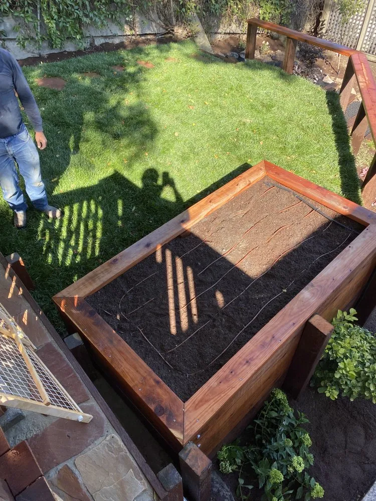 Reliable residential landscaping for beautiful yards in Oakland, CA by Zavala Landscape & Gardening