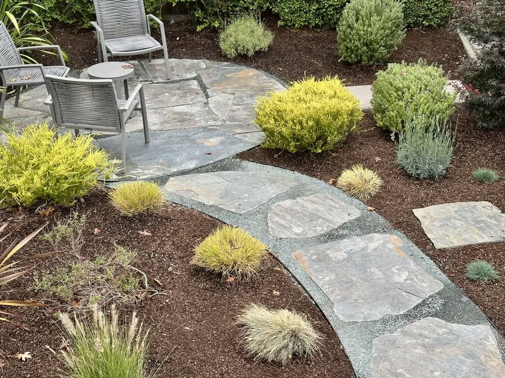 Top-rated lawn mowing service for outdoor upgrades across Oakland, CA - Zavala Landscape & Gardening