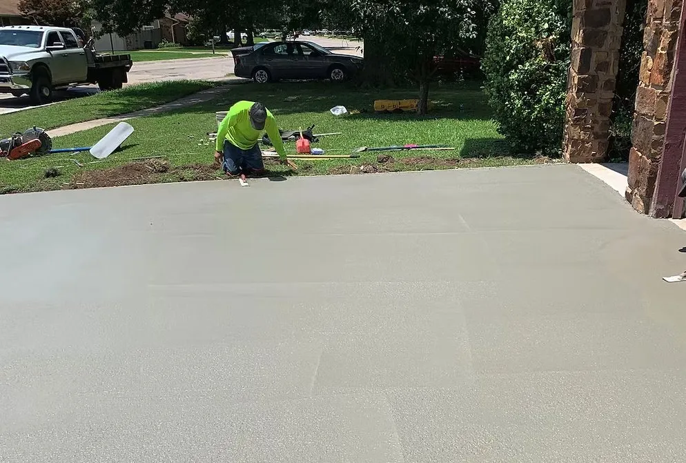 Expert landscape installation in Houston, TX by Zavala Services