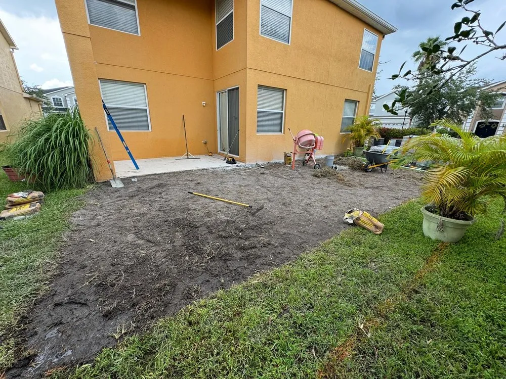 Custom lawn mowing service with custom design across Dover, FL - Zavaleta Developers