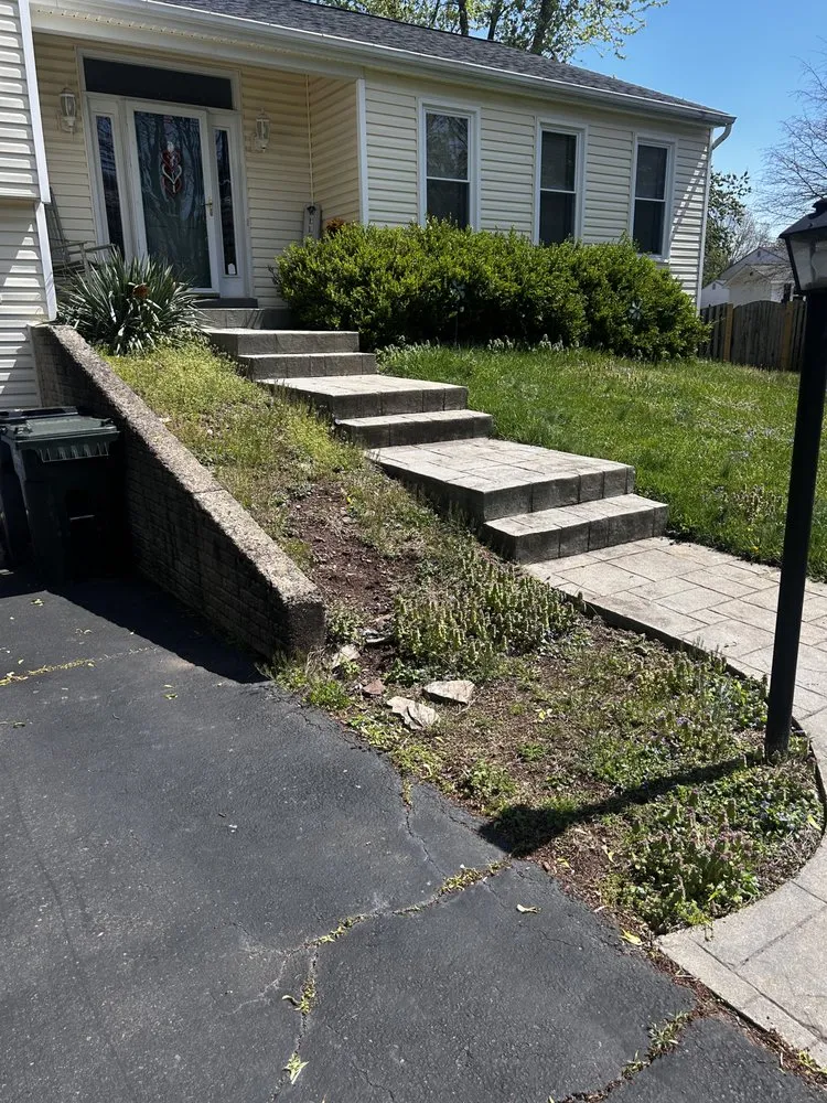 Professional lawn mowing service near you in Manassas, VA by Zay’s Green District Landscaping