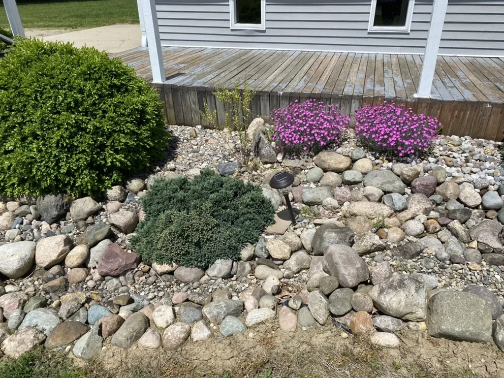 Top-rated residential landscaping in Clio, MI by Zayy’s Lawncare