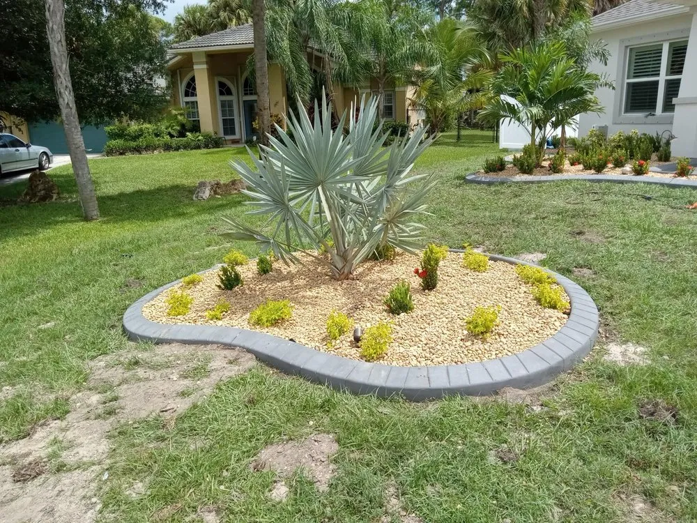 Affordable yard maintenance for residential properties across Stuart, FL - Zaza & Iris Landscaping