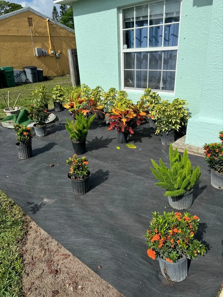Local lawn care service with custom design in Stuart, FL by Zaza & Iris Landscaping