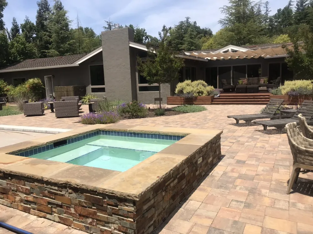 Reliable lawn care service experts serving Los Gatos, CA - Zazueta Landscape