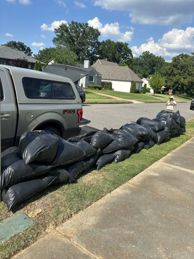 Trusted lawn care service in Memphis, TN - Z&C Cleanup, Landscape, And Dumpster Rental