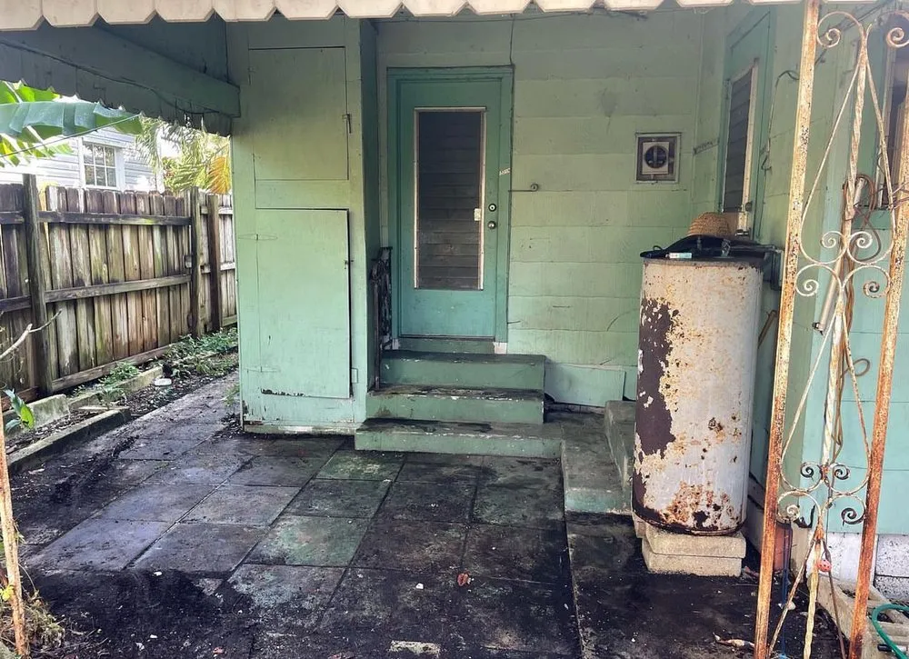 Expert landscaping services for homes in Memphis, TN by Z&C Cleanup, Landscape, And Dumpster Rental