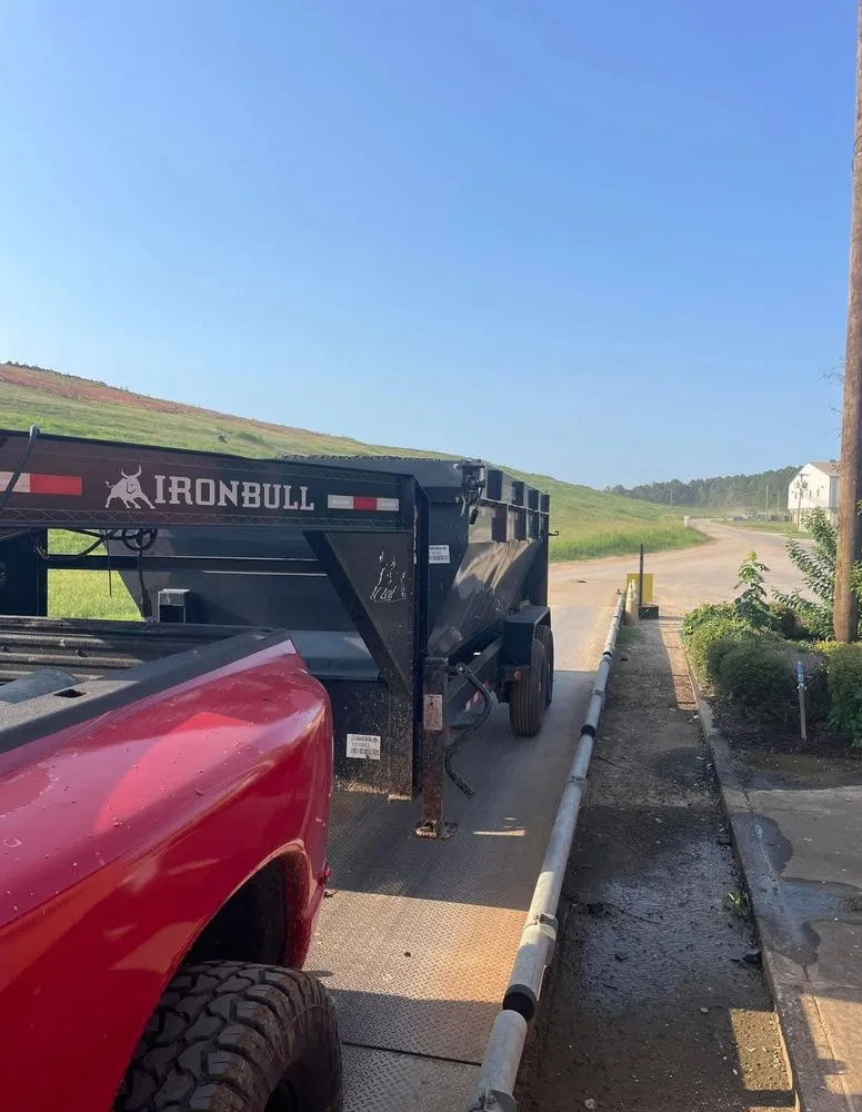 Professional yard maintenance for beautiful yards across Memphis, TN - Z&C Cleanup, Landscape, And Dumpster Rental