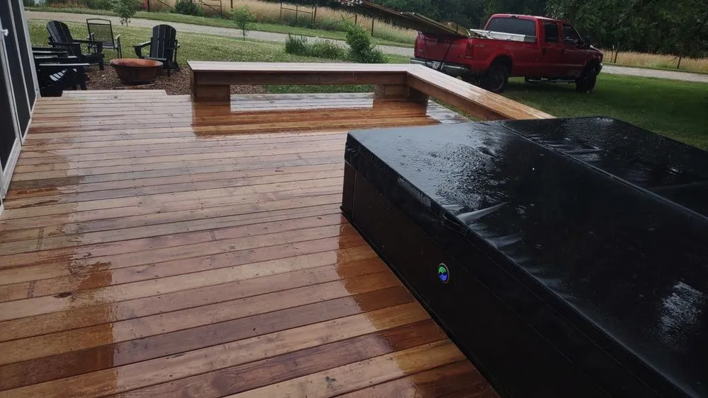 Custom yard cleanup service in Des Moines, IA by Zed construction handyman services