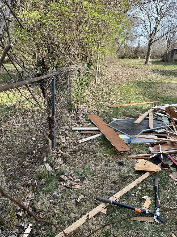 Reliable yard maintenance for homes across Loveland, OH - Zee Landscaping