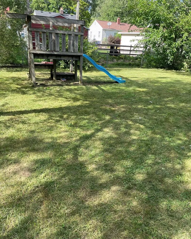 Affordable landscaping services with custom design across Inkster, MI - Zeeks Lawn Care and Snow Removal