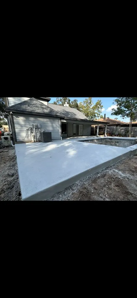 Custom landscaping services for homes in Richardson, TX by Zeidan Construction Design