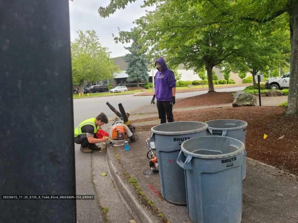 Custom landscape design experts serving Seattle, WA - Zeke's Landscape & Maintenance