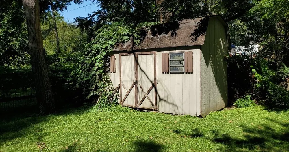 Trusted yard maintenance for outdoor upgrades in Holland, PA by Zeke’s Landscaping