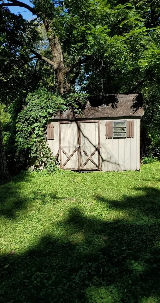 Professional landscape design experts serving Holland, PA - Zeke’s Landscaping
