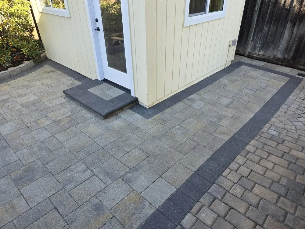 Expert lawn care service with custom design in San Jose, CA by Zelada Concrete & Pavers