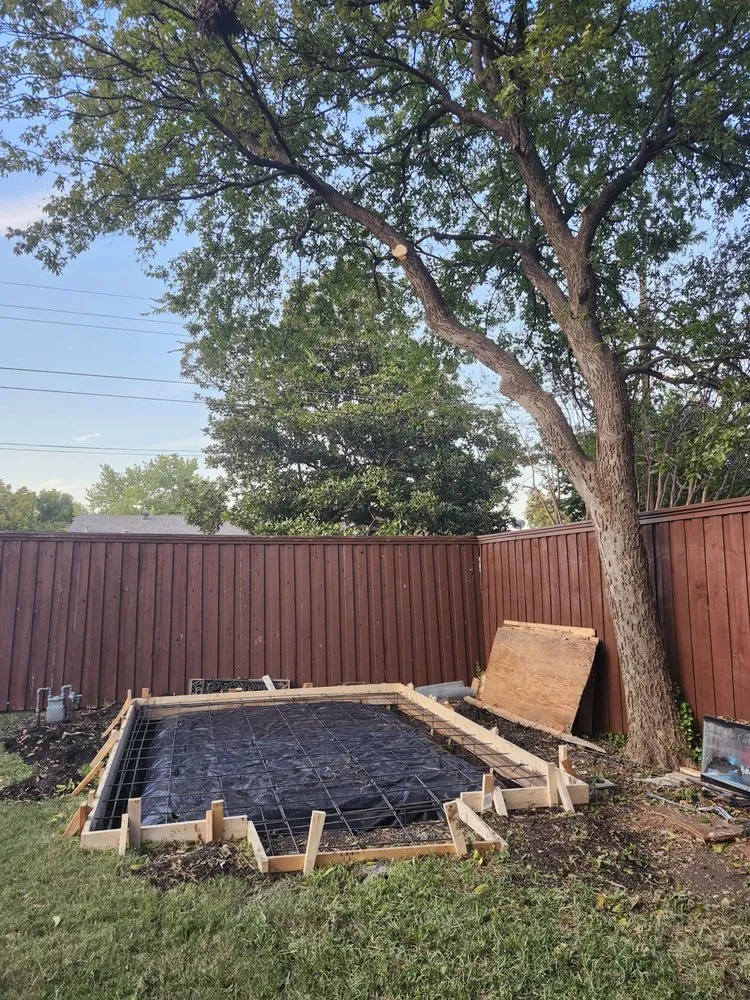 Affordable lawn care service in Grand Prairie, TX by Zelaya Landscape and Tree Service