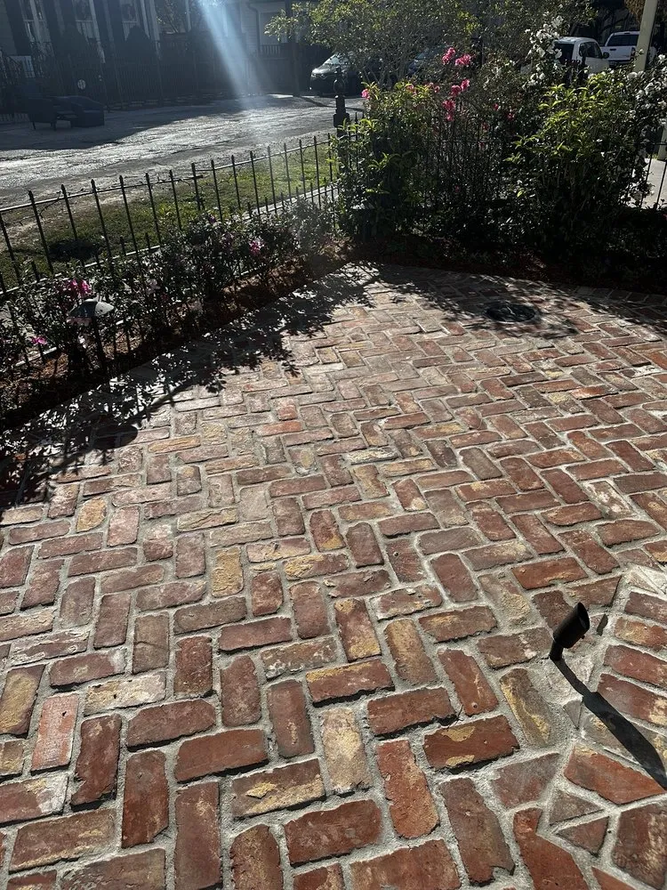 Top-rated lawn care service for residential properties across Kenner, LA - Zelaya Landscaping